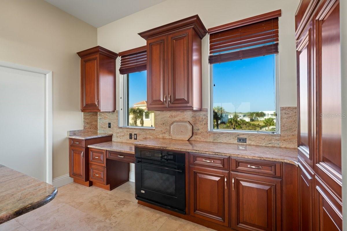 ARMAND BEACH ESTATES - Residential