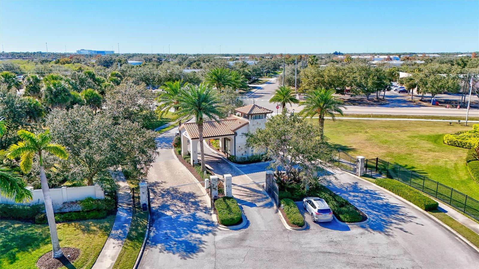 TOSCANA ISLES UN 1 - Residential