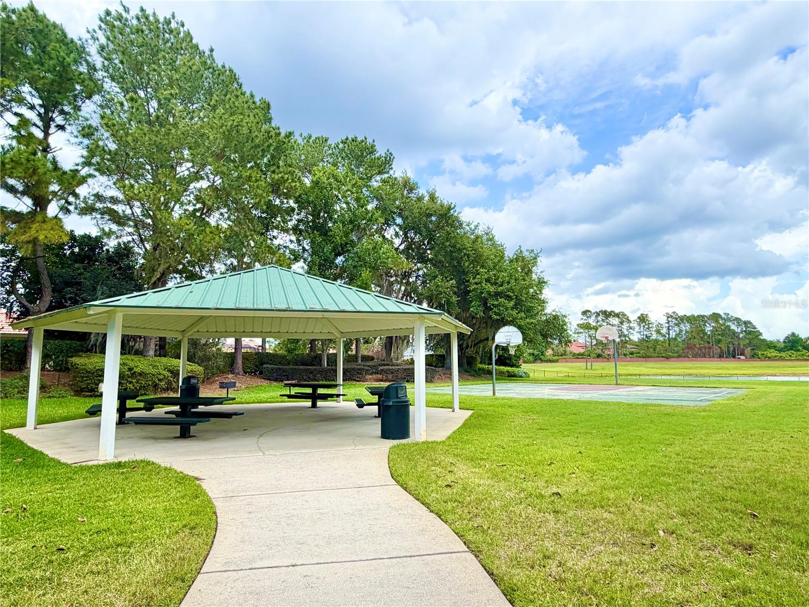 GLENMUIR 48 39 - Residential