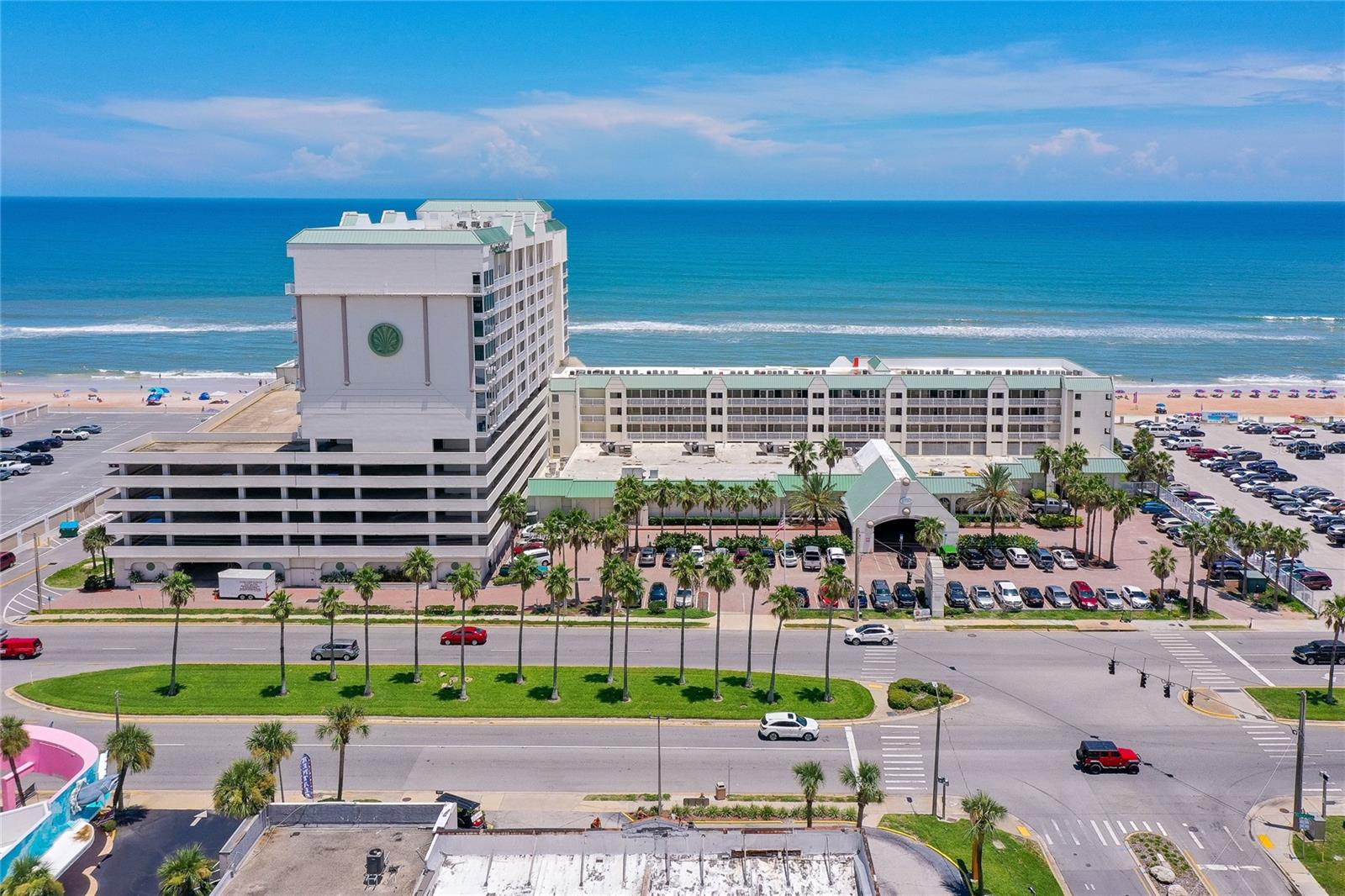 DAYTONA BEACH RESORT & CONF CENTER - Residential