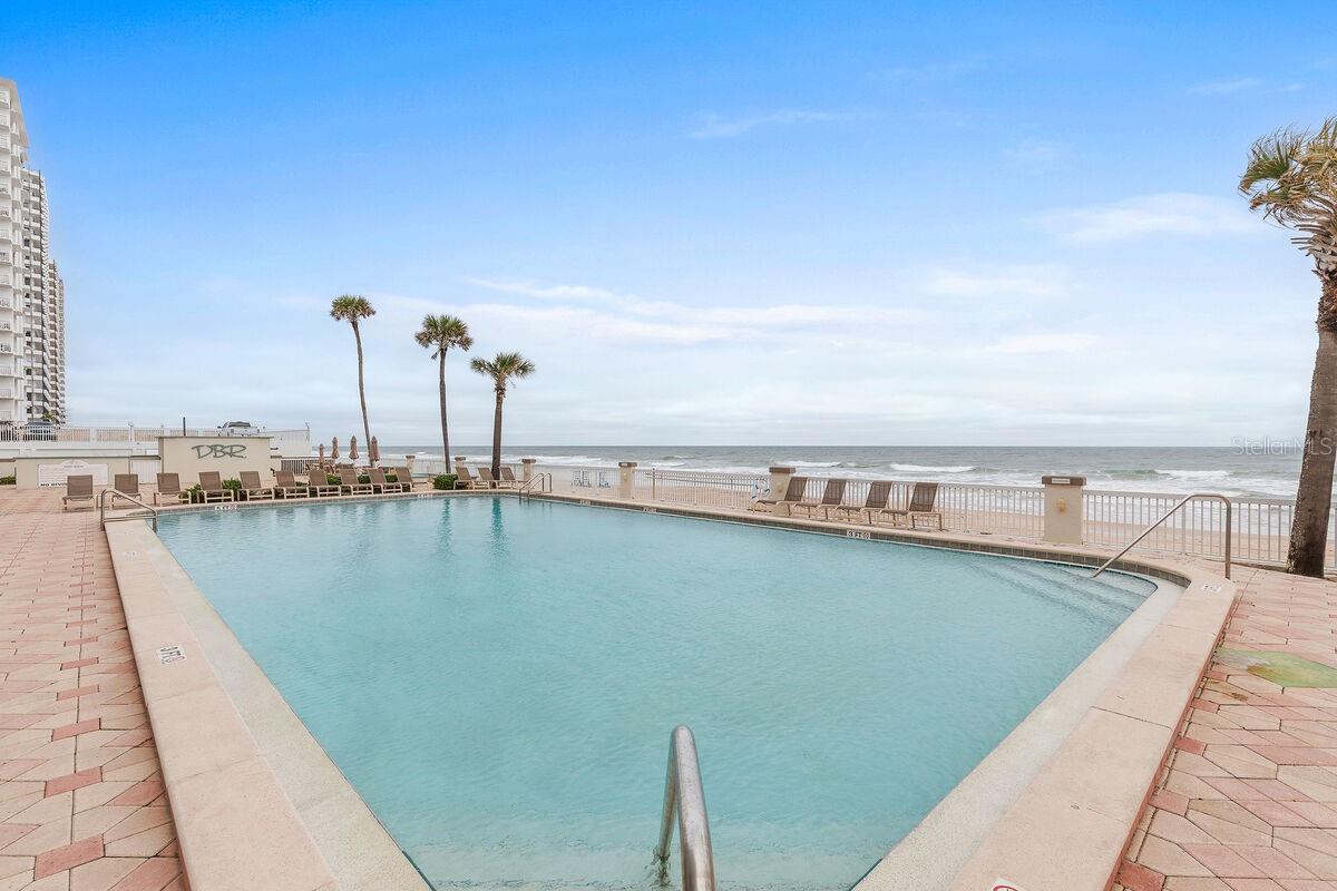 DAYTONA BEACH RESORT & CONF CENTER - Residential