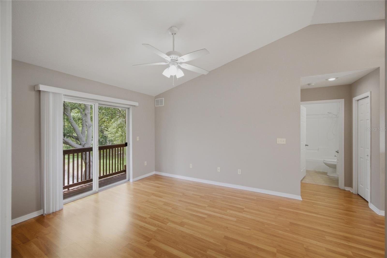LAKE KIMBERLY VILLAGE CONDO - Residential