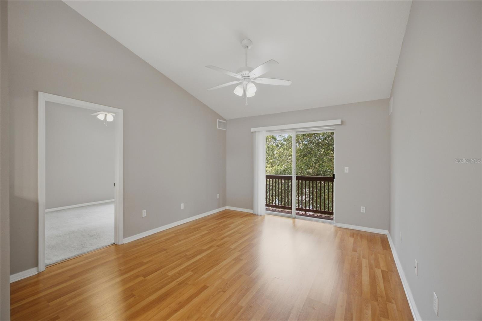 LAKE KIMBERLY VILLAGE CONDO - Residential