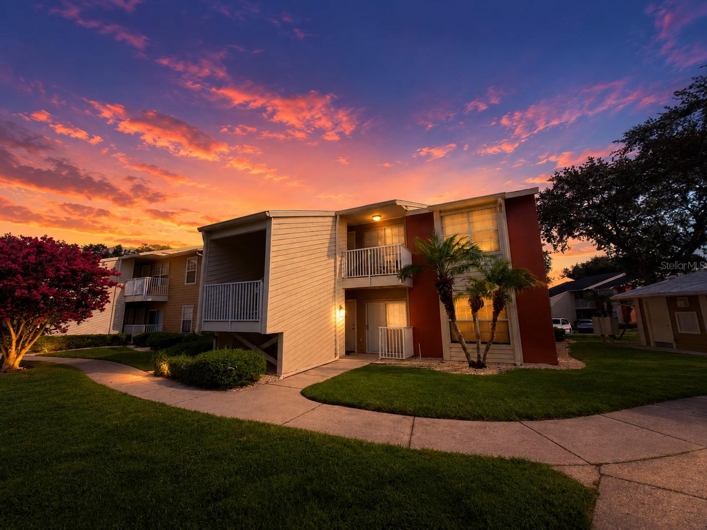 Welcome home to this charming 1-bedroom, 1-bath condo in the desirable Park Lake at Parsons community! This well-maintained ground-floor unit offers an open and functional layout with a spacious living area, comfortable bedroom, and plenty of natural light. Enjoy resort-style amenities including a lakefront swimming pool, fitness center, clubhouse, tennis and racquetball courts, walking paths, picnic areas, and scenic lake views. Conveniently located in the heart of Brandon just minutes from Brandon Regional Hospital, shopping, dining, I-75, SR-60, and the Selmon Expressway, making commuting to Tampa a breeze. Don't miss this opportunity to enjoy affordable, maintenance-free living in a fantastic location!