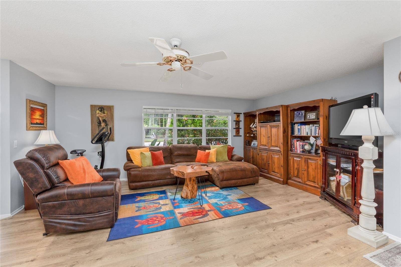 CAMBRIDGE COMMONS CONDO PH 02 - Residential