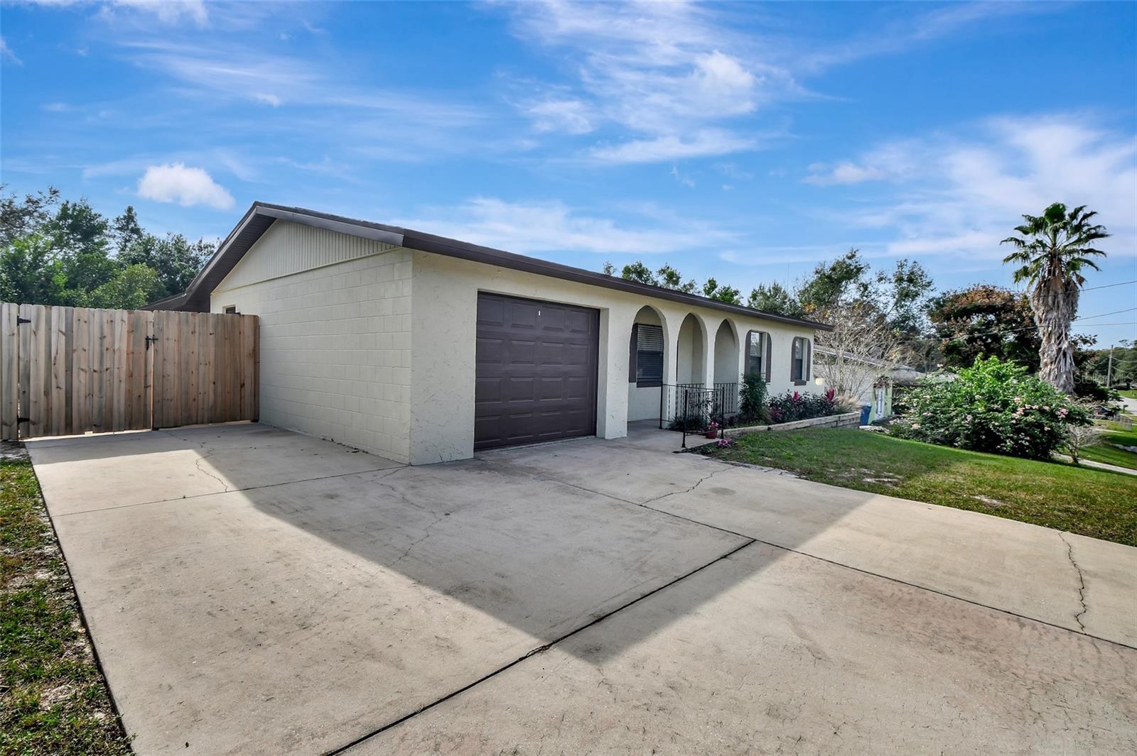 ORANGE CITY HILLS ADD 01 SEC UNREC 138A - Residential