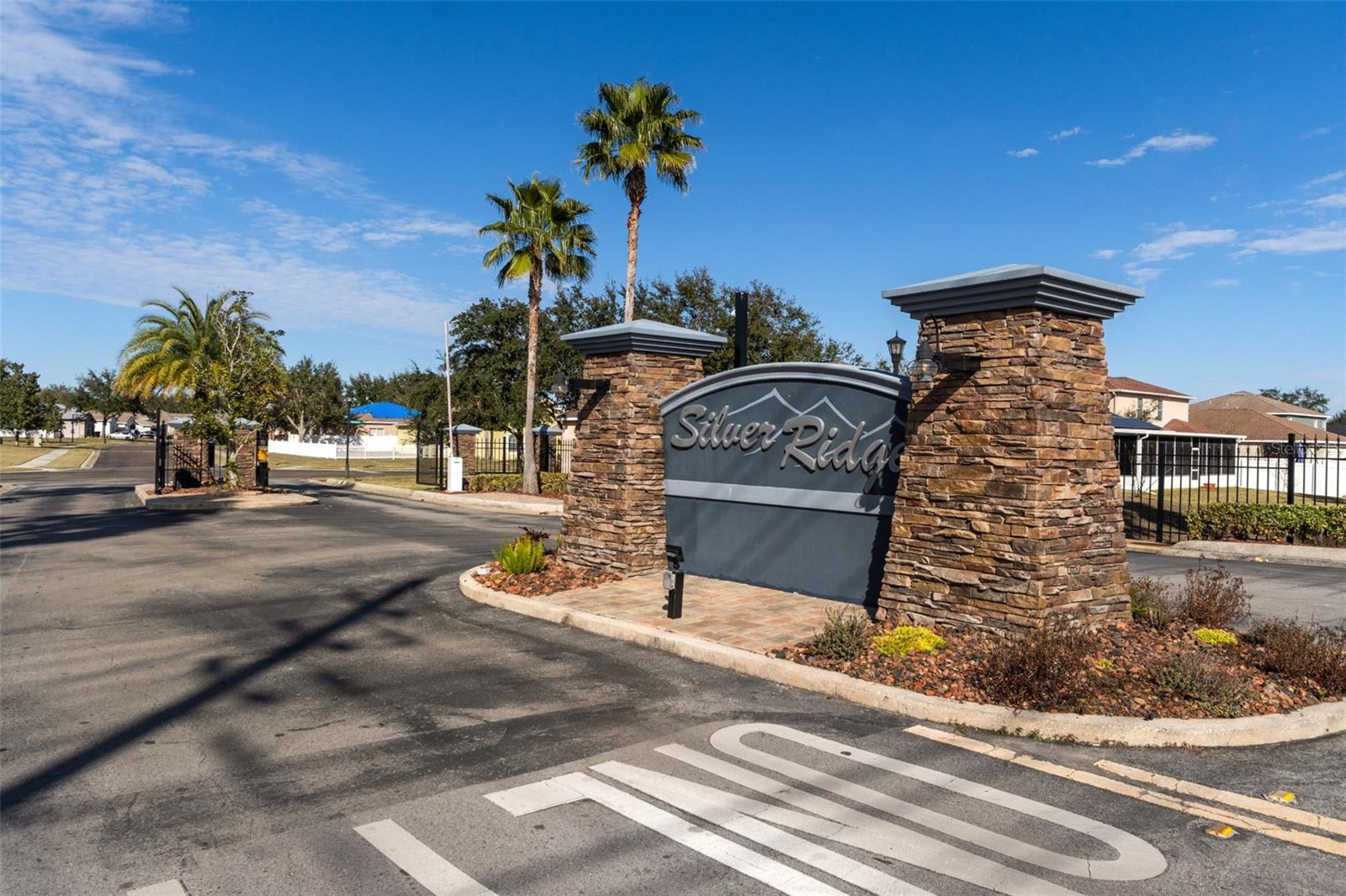 SILVER RIDGE - Residential