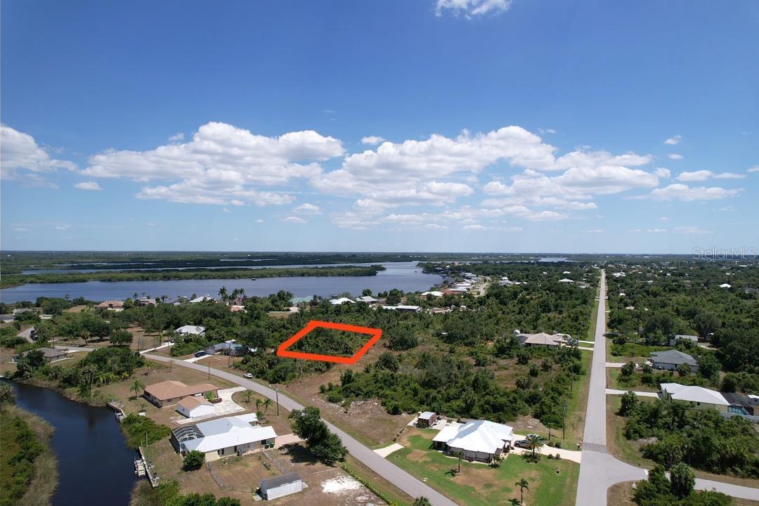 PORT CHARLOTTE SEC 059 - Land
