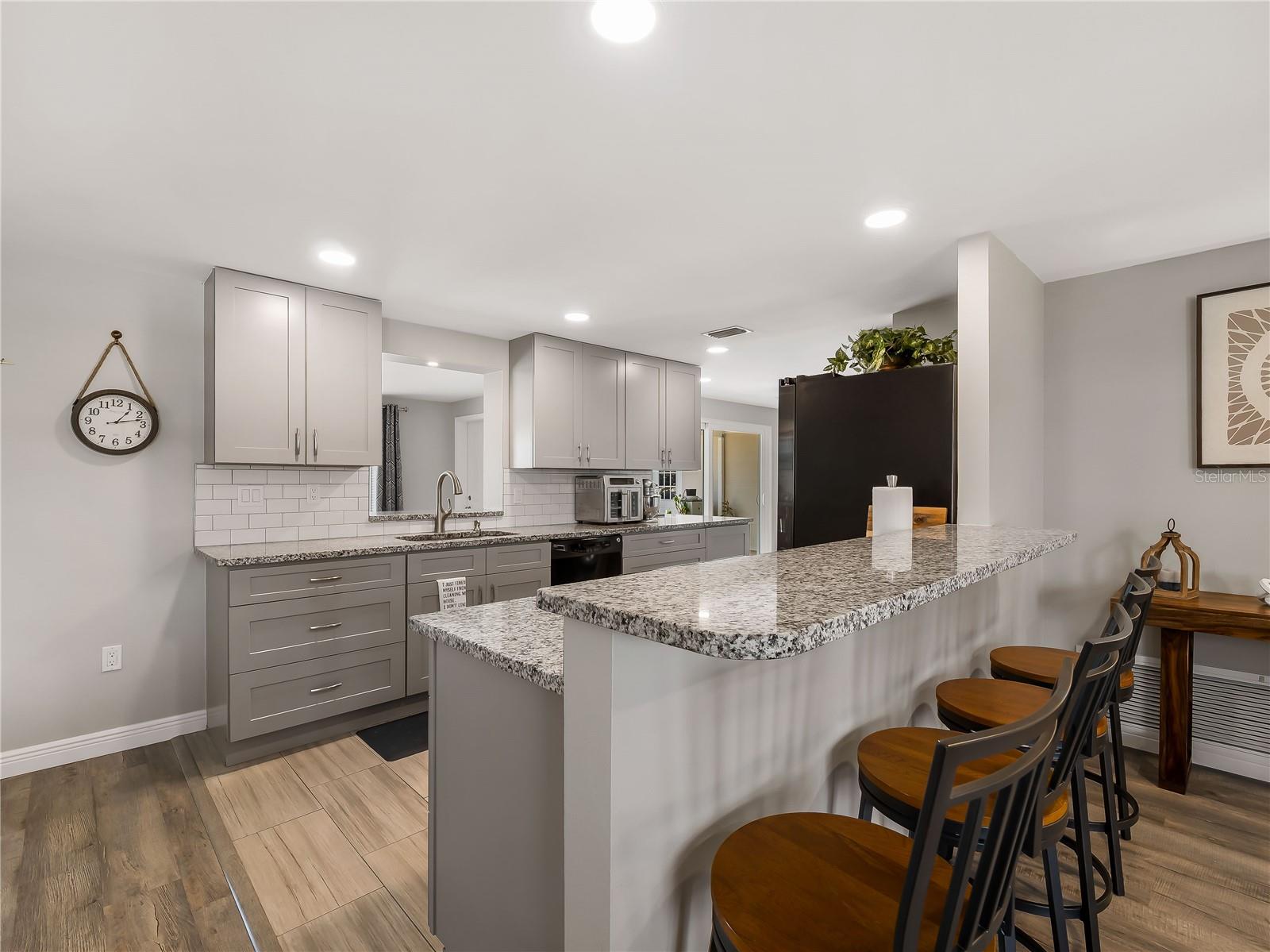 EAST GATE - Residential