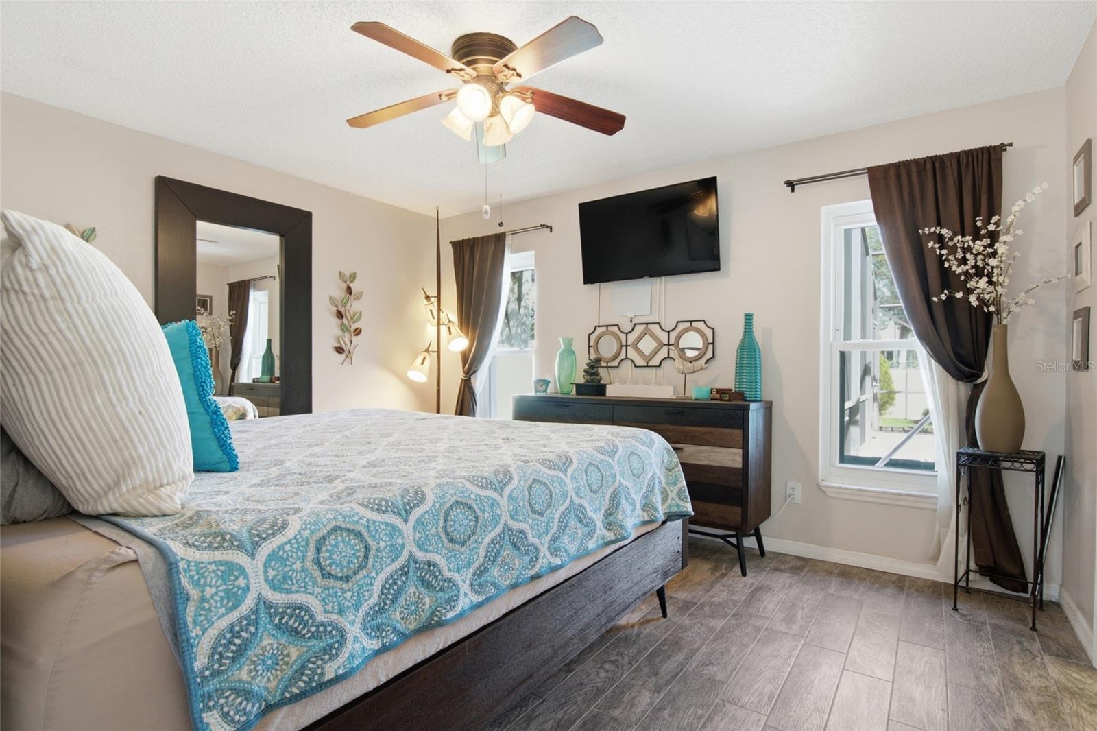 DELTONA LAKES UNIT 12 - Residential