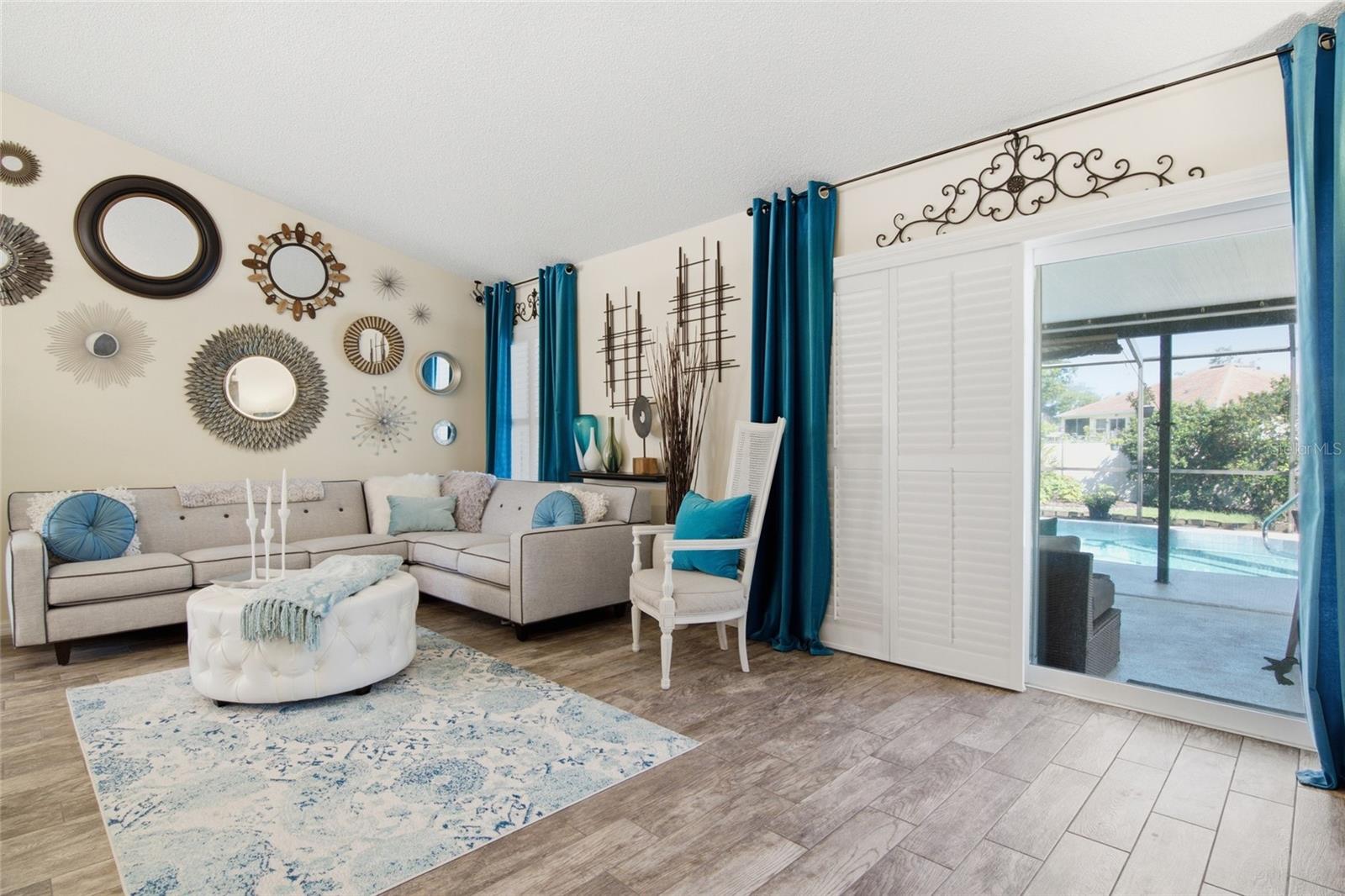 DELTONA LAKES UNIT 12 - Residential