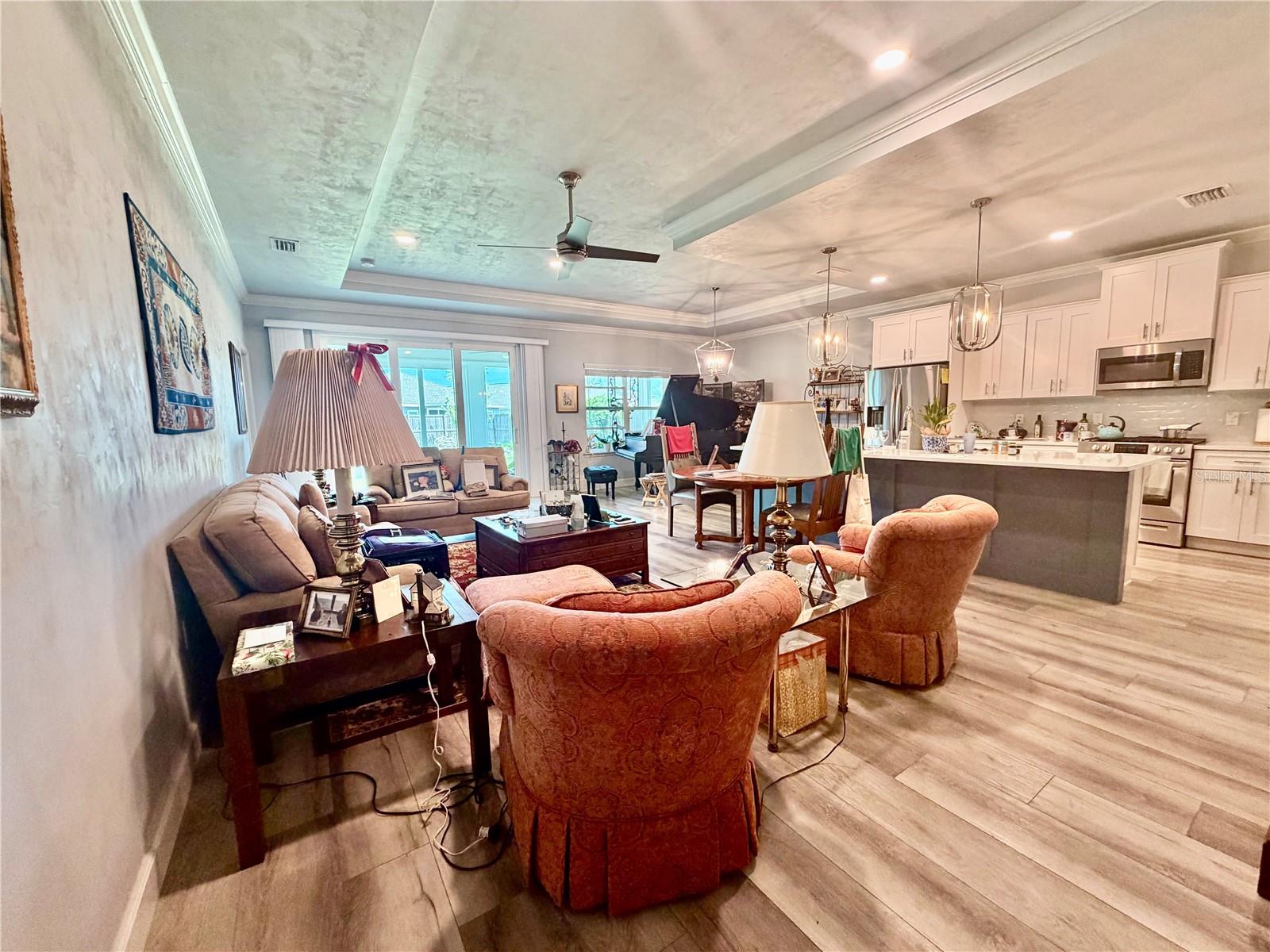 GRAND OAKS AT TOWER PH 2 PB 37 PG 63 - Residential