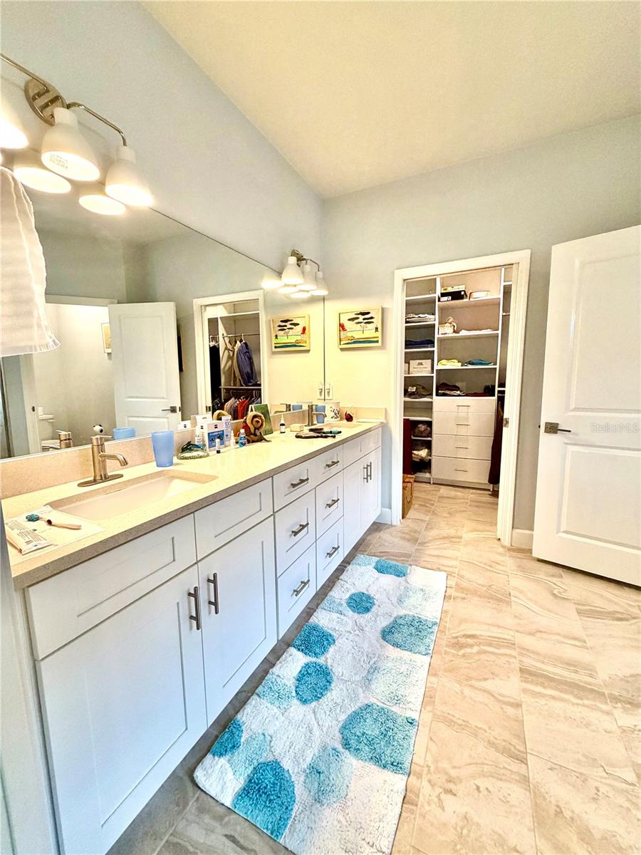 GRAND OAKS AT TOWER PH 2 PB 37 PG 63 - Residential
