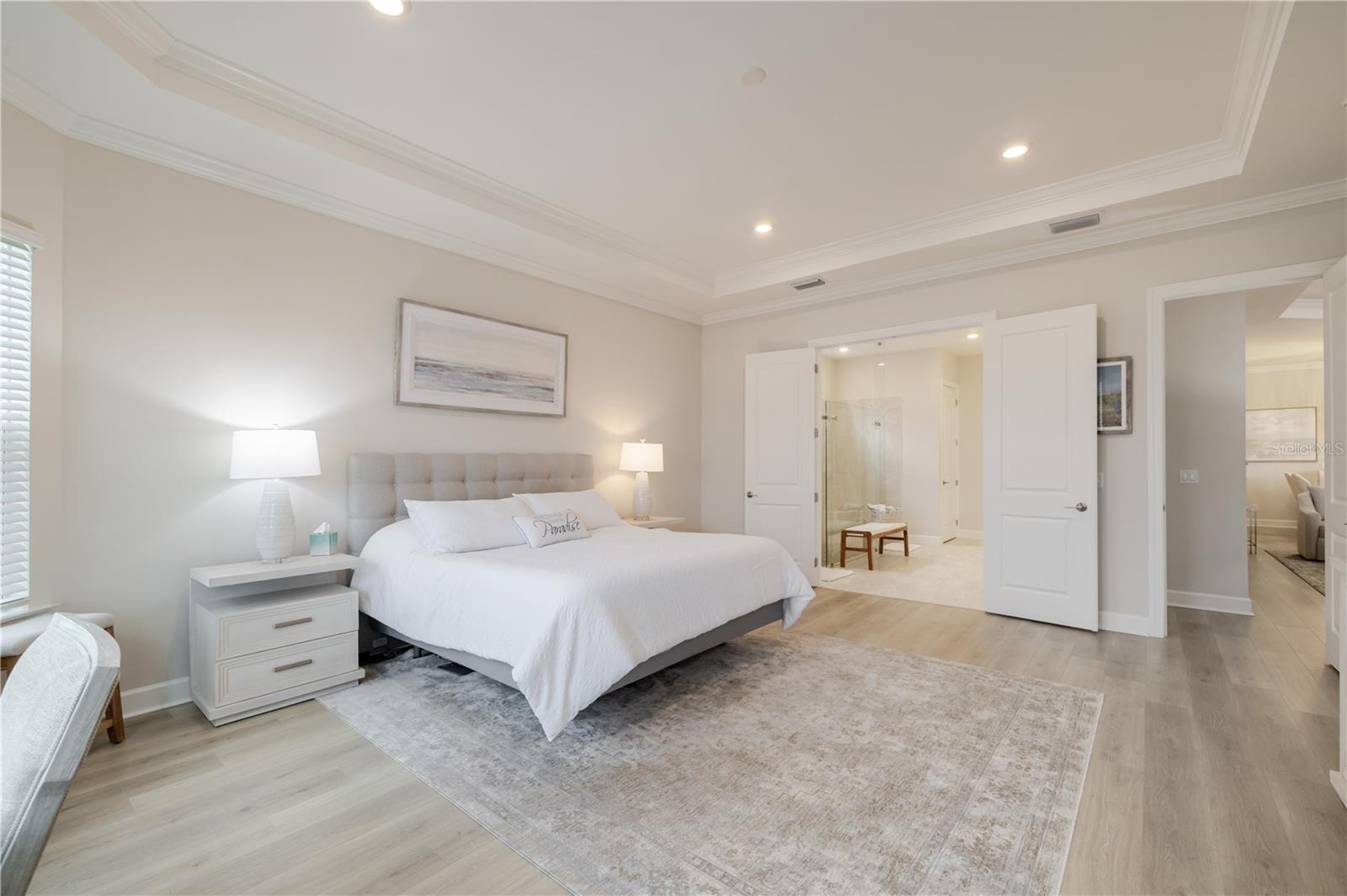 ESPLANADE LAKE CLUB 5 B - Residential