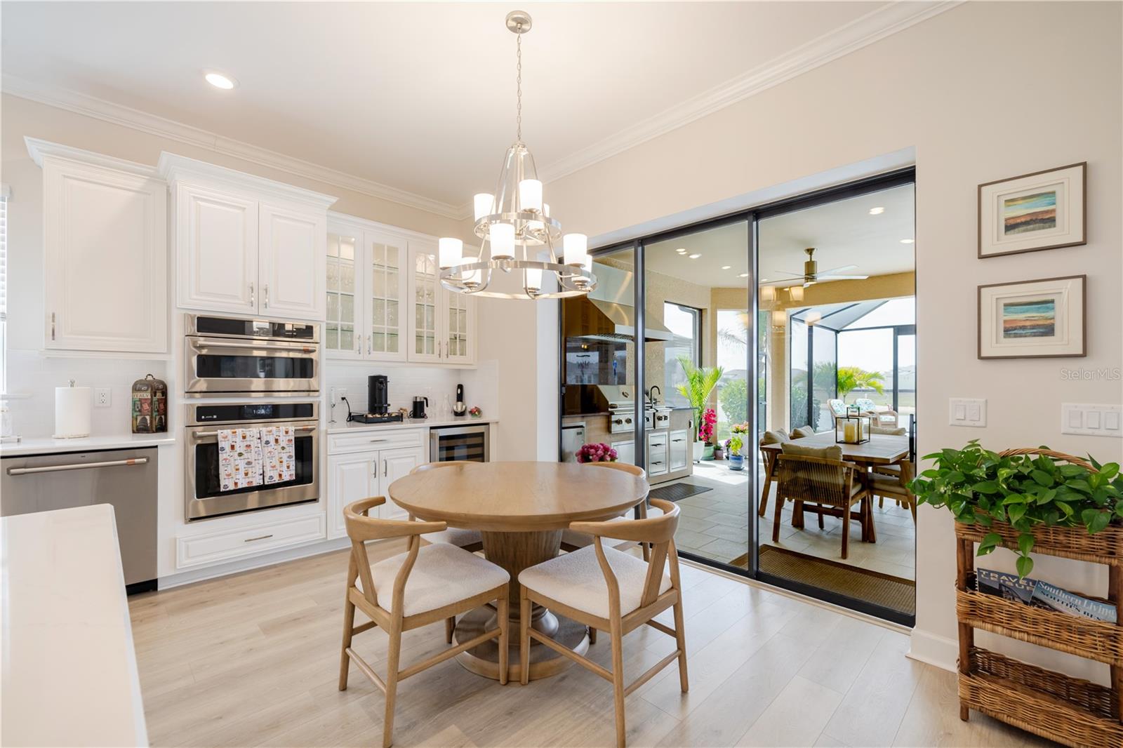 ESPLANADE LAKE CLUB 5 B - Residential