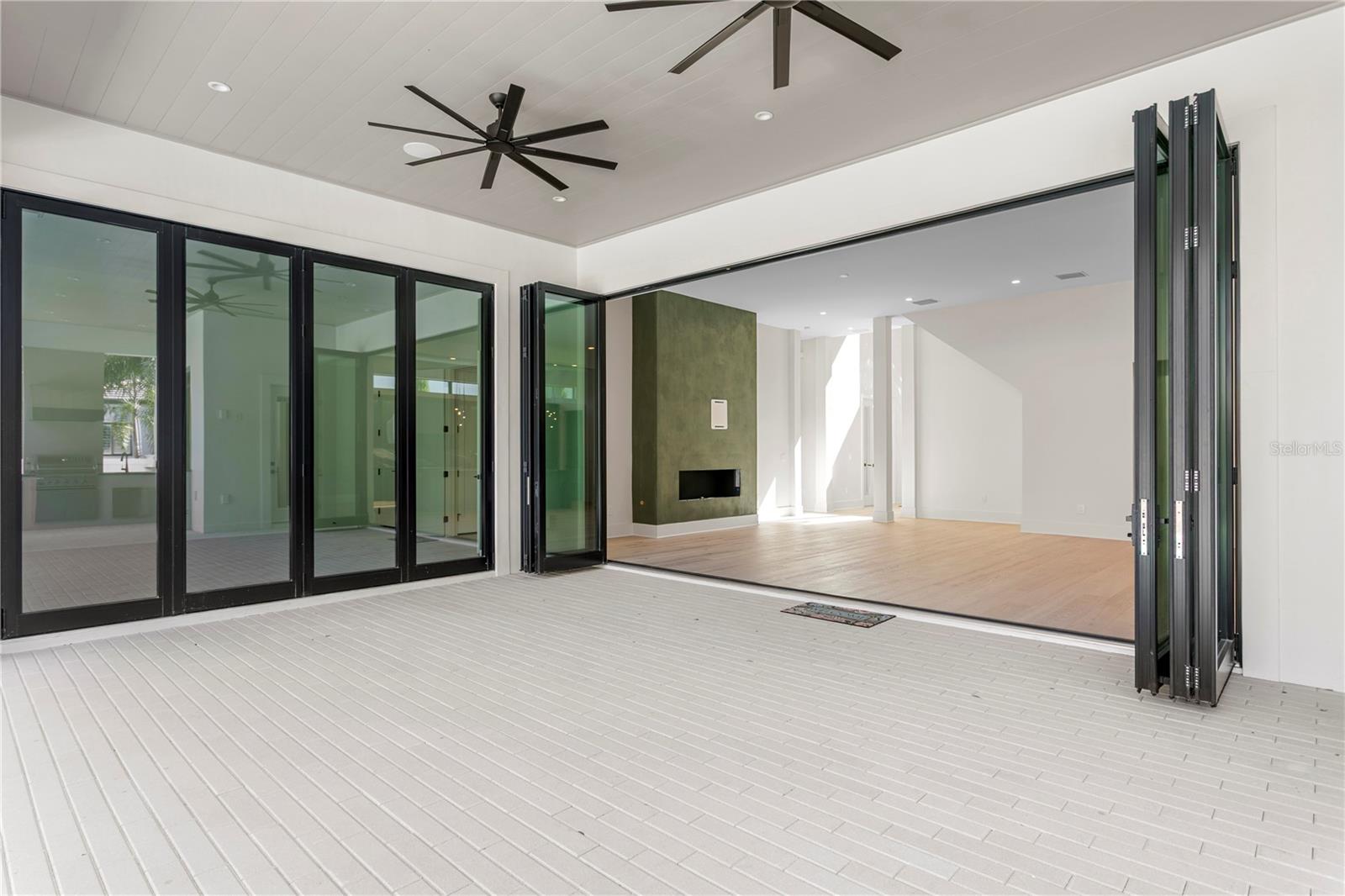 PICADILLY - Residential