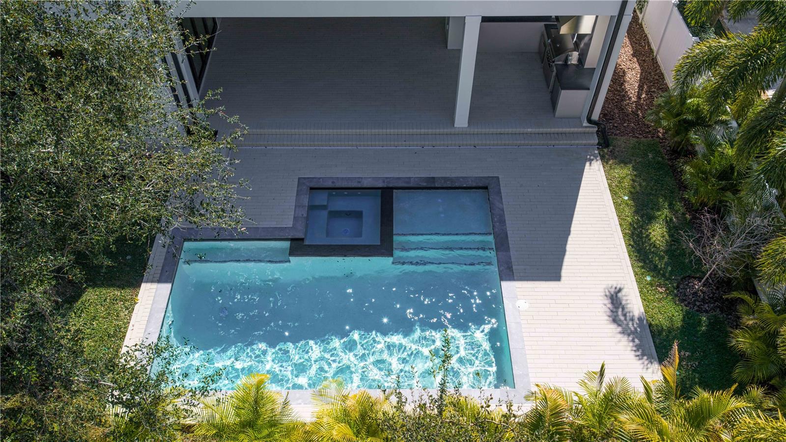 PICADILLY - Residential