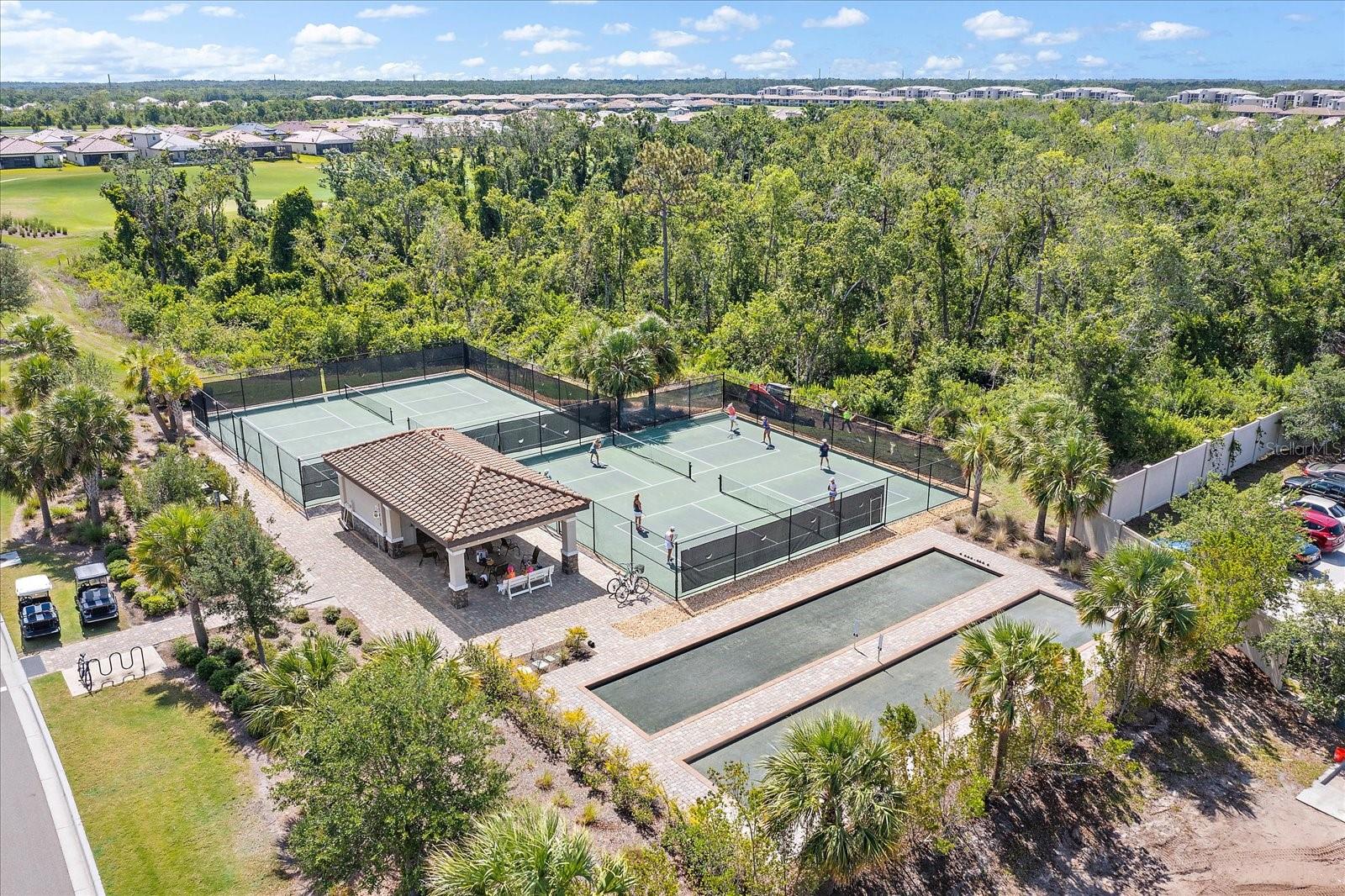 LAKEWOOD NATIONAL - Residential
