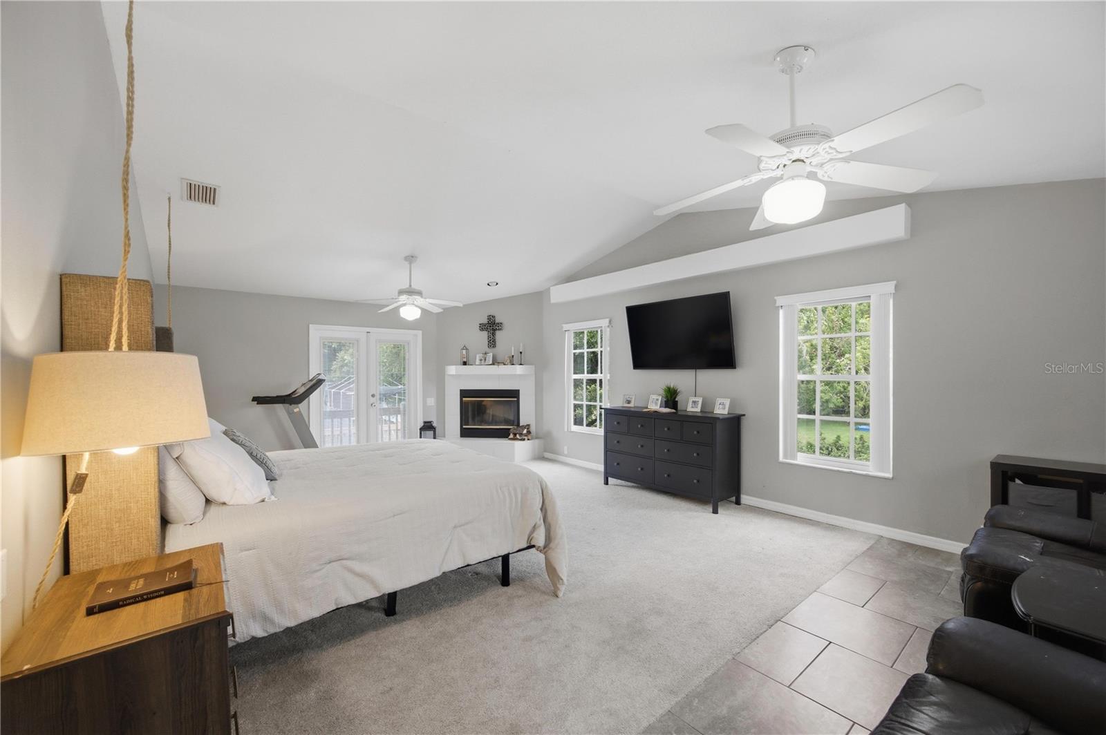 ANGUS VALLEY - Residential