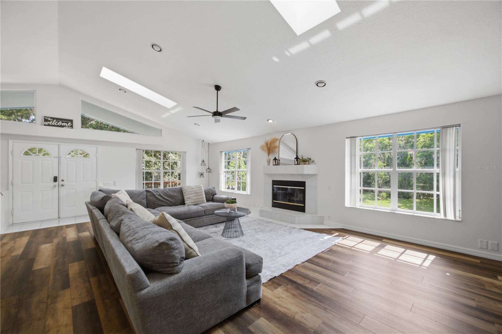 ANGUS VALLEY - Residential
