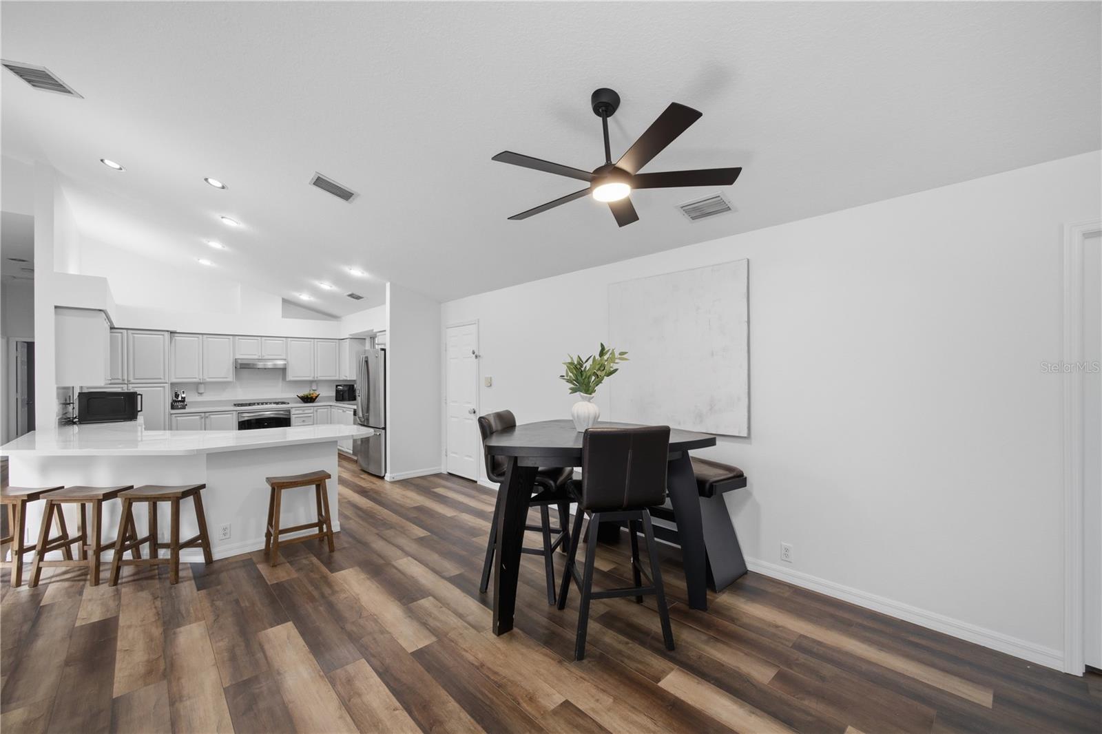 ANGUS VALLEY - Residential