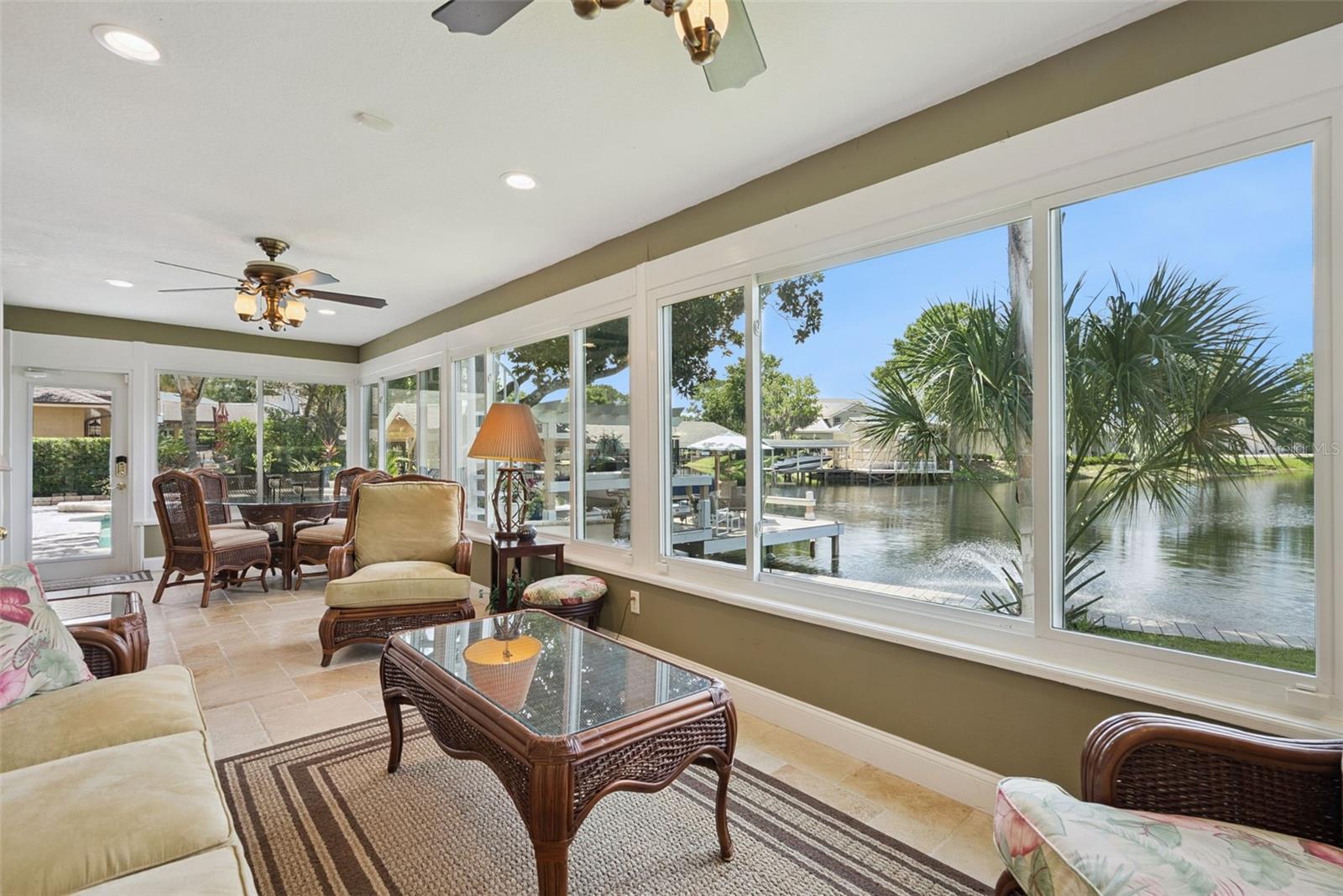 SHADOWBAY UNIT 1 - Residential