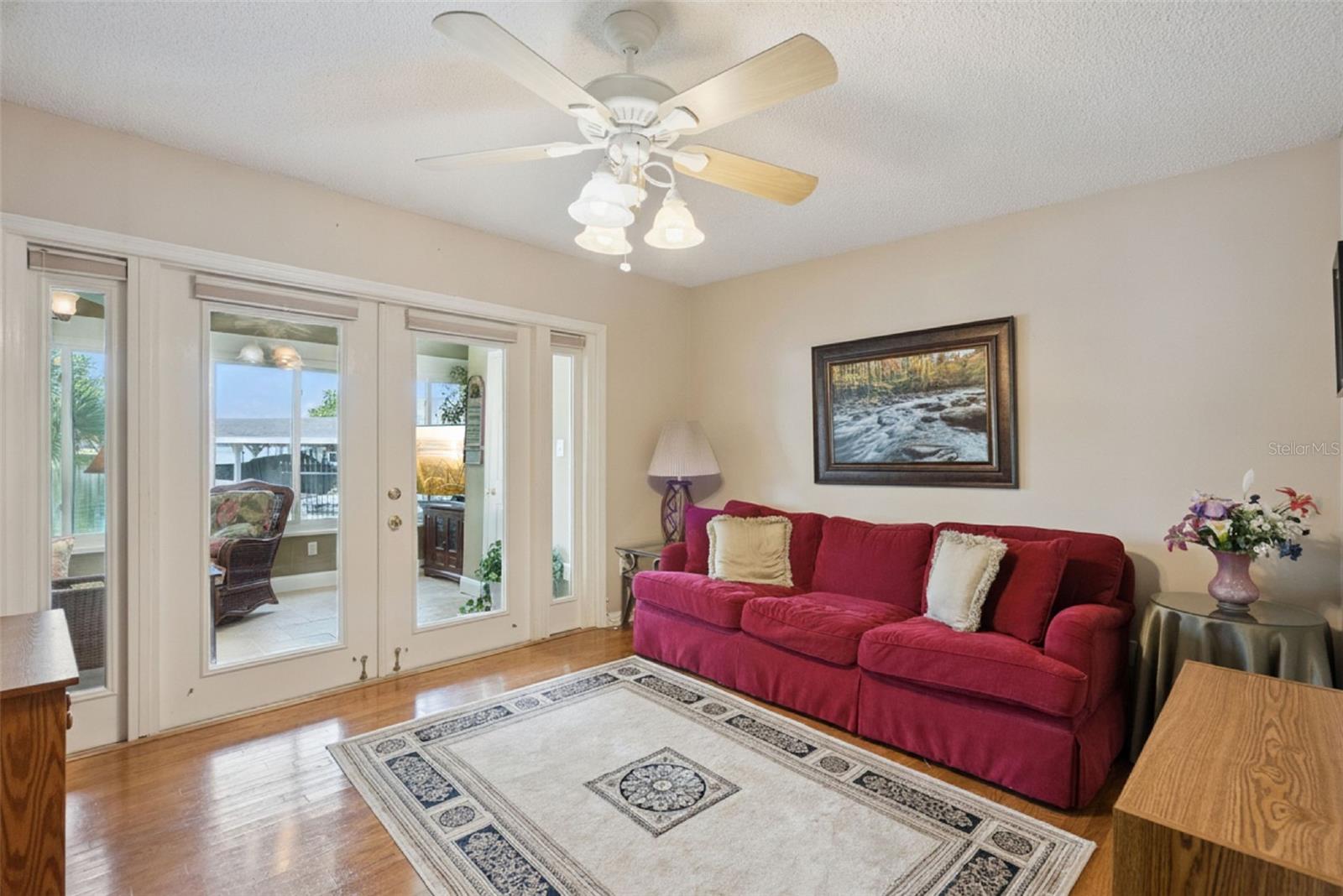 SHADOWBAY UNIT 1 - Residential