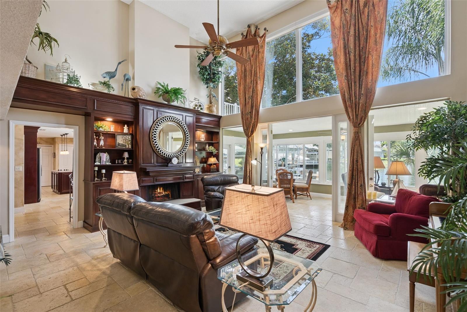 SHADOWBAY UNIT 1 - Residential