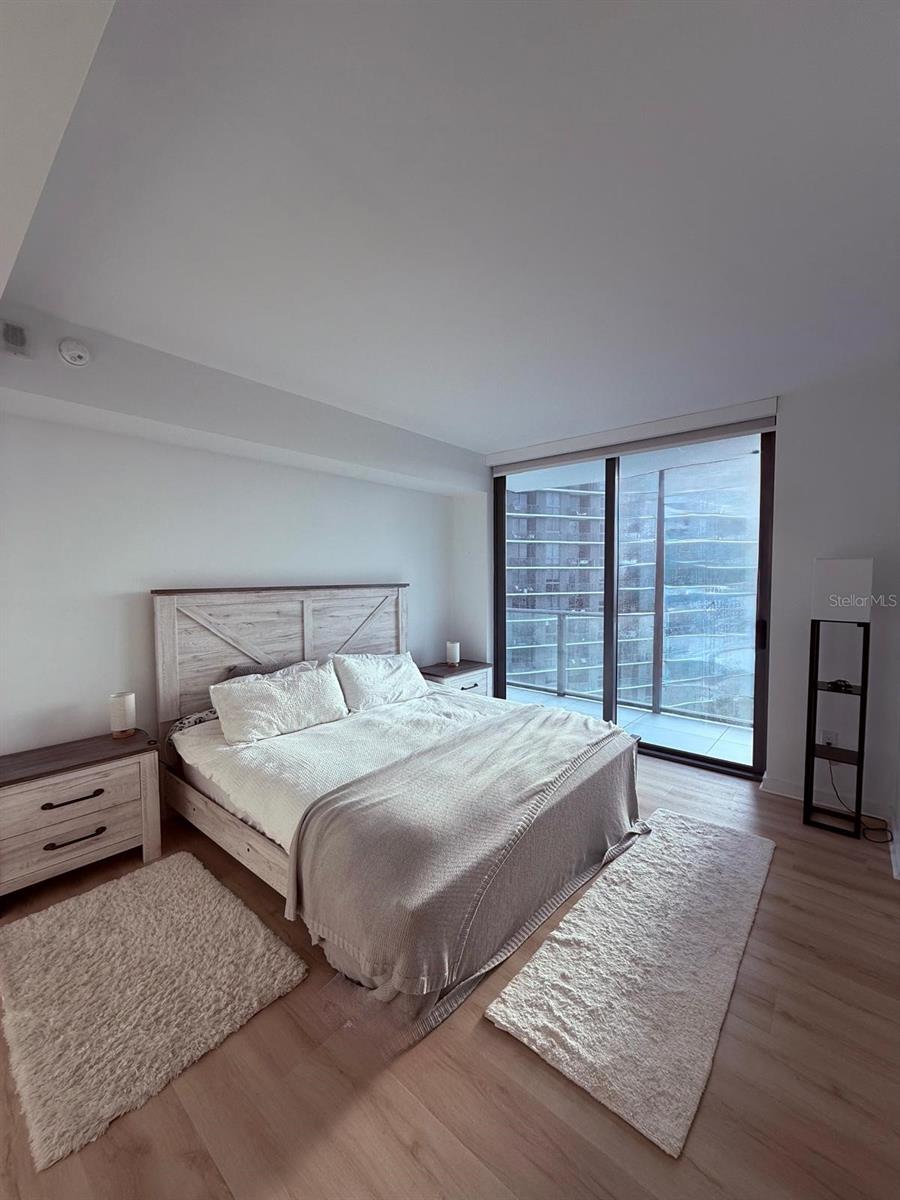 PARAISO BAYVIEWS - Residential