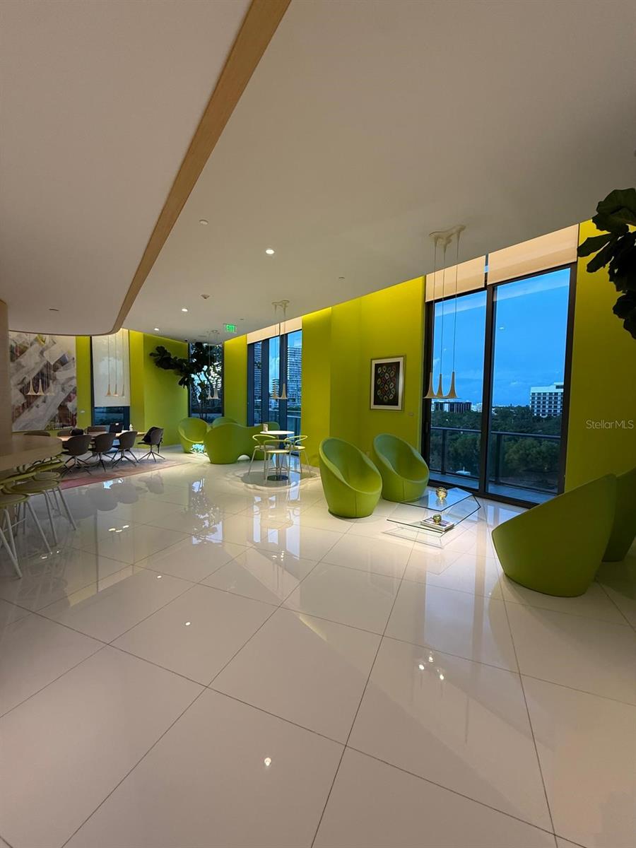 PARAISO BAYVIEWS - Residential