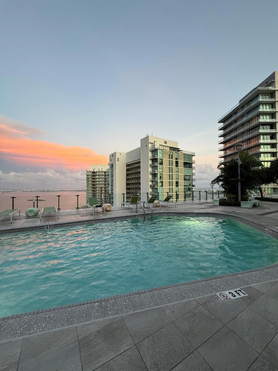 PARAISO BAYVIEWS - Residential
