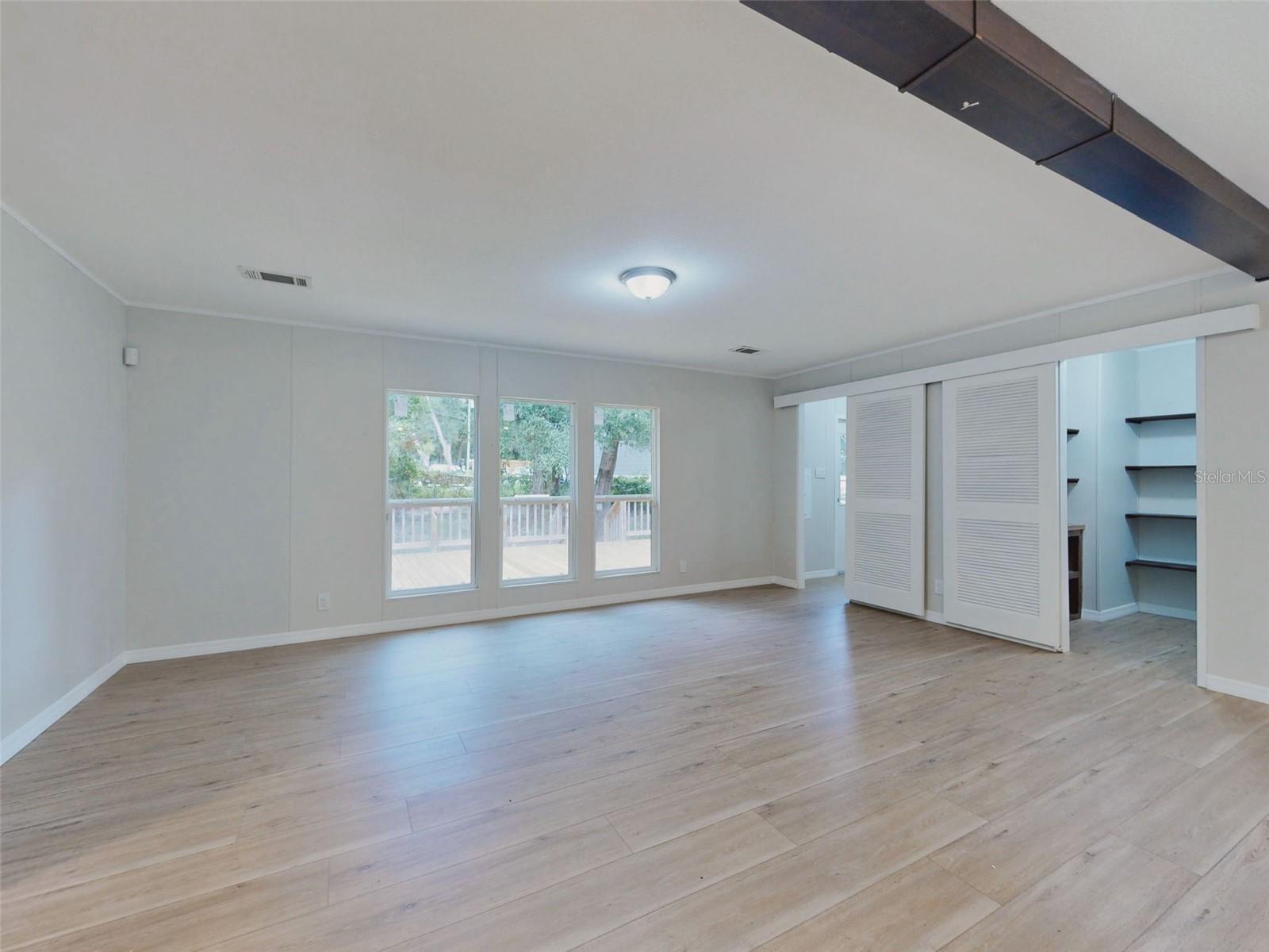 LAKE WEIR HEIGHTS - Residential