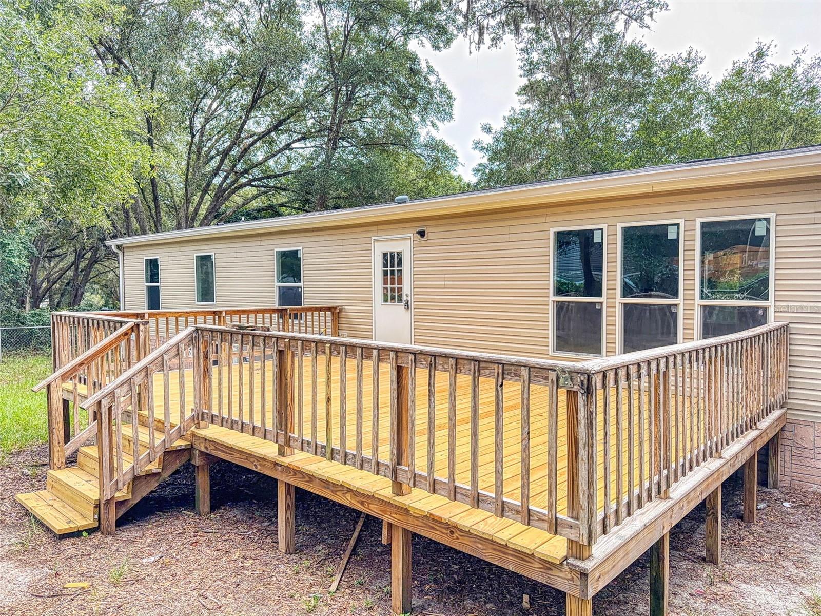 LAKE WEIR HEIGHTS - Residential