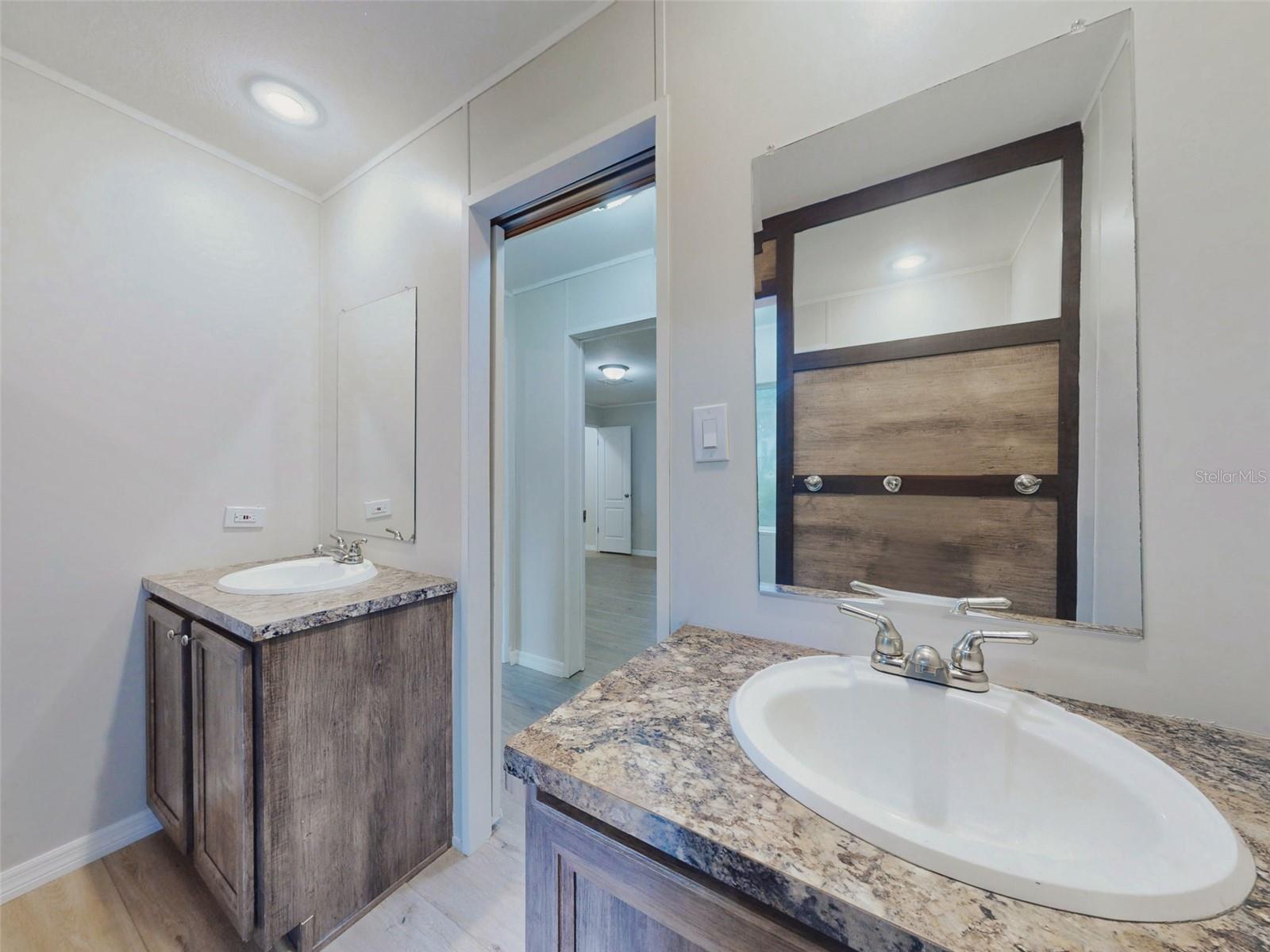 LAKE WEIR HEIGHTS - Residential