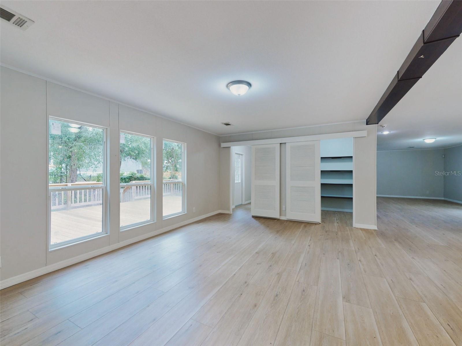 LAKE WEIR HEIGHTS - Residential