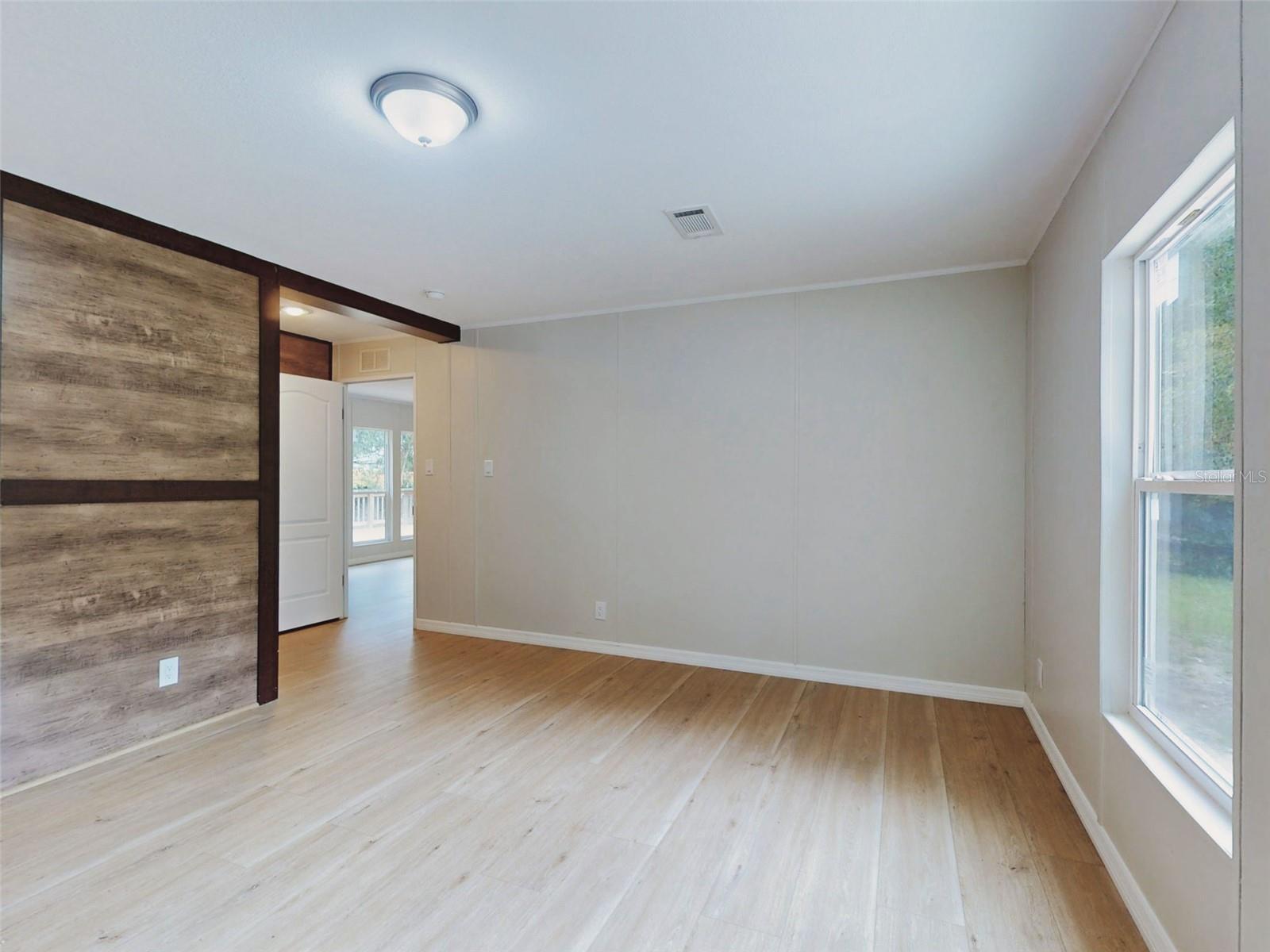 LAKE WEIR HEIGHTS - Residential