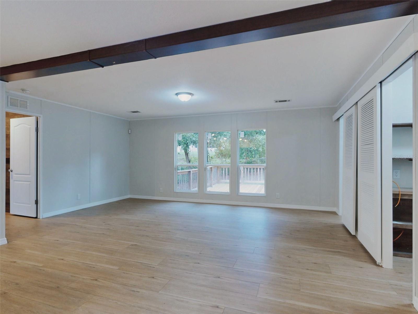 LAKE WEIR HEIGHTS - Residential