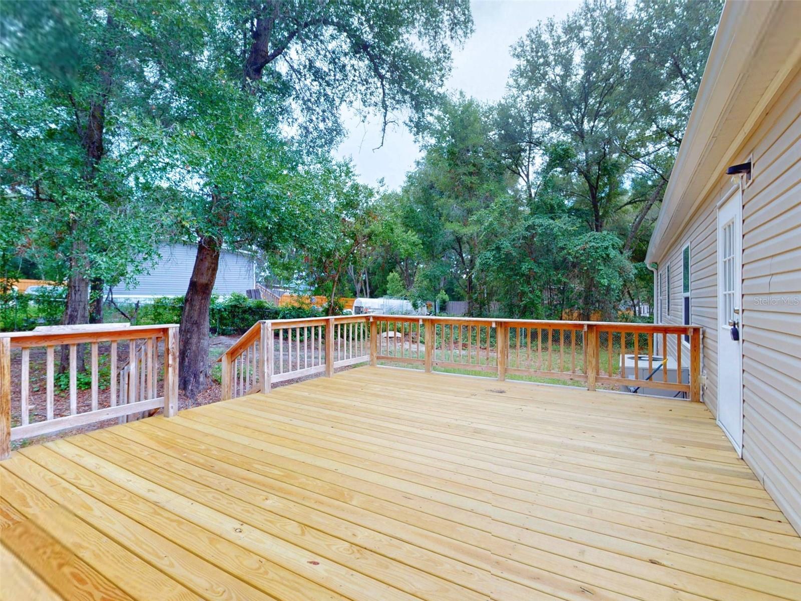 LAKE WEIR HEIGHTS - Residential