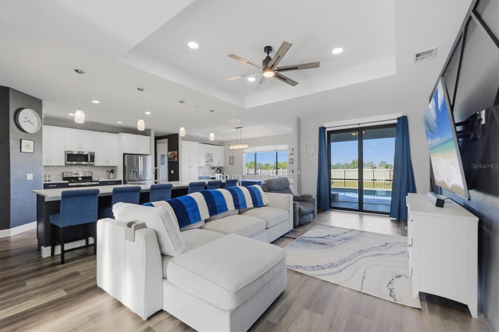 ROTONDA SANDS - Residential