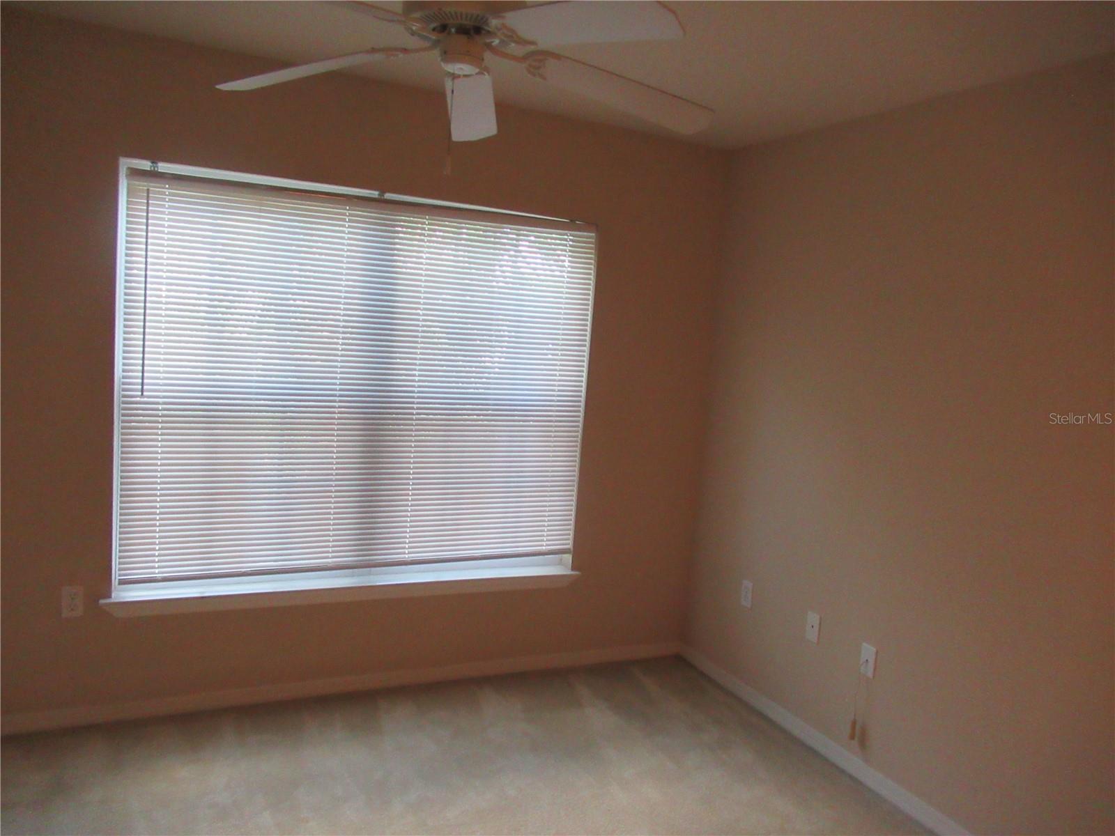 ADMIRALS WALK - Residential