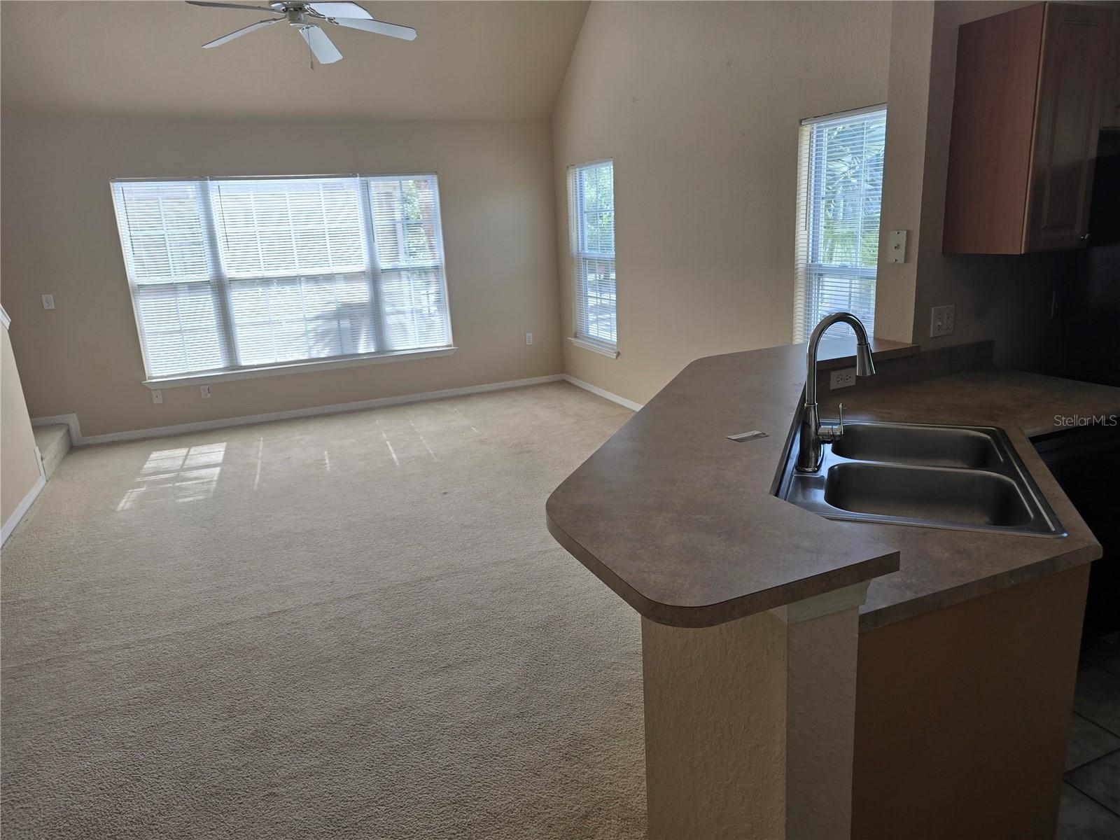 ADMIRALS WALK - Residential