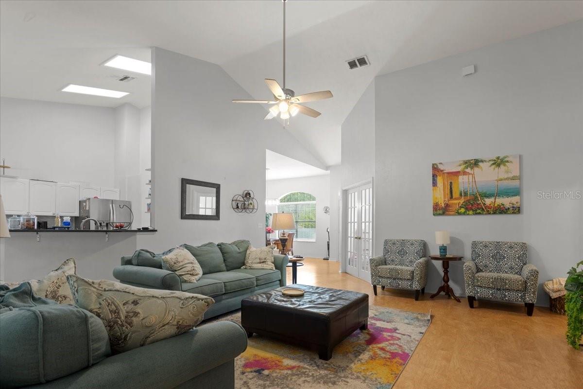 BLUES CREEK UNIT 3-B - Residential