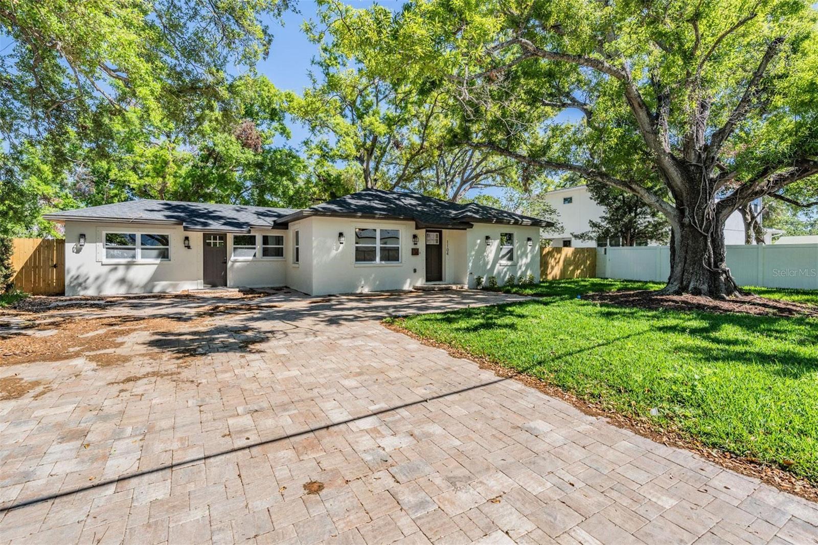 MORRISON COURT - Residential