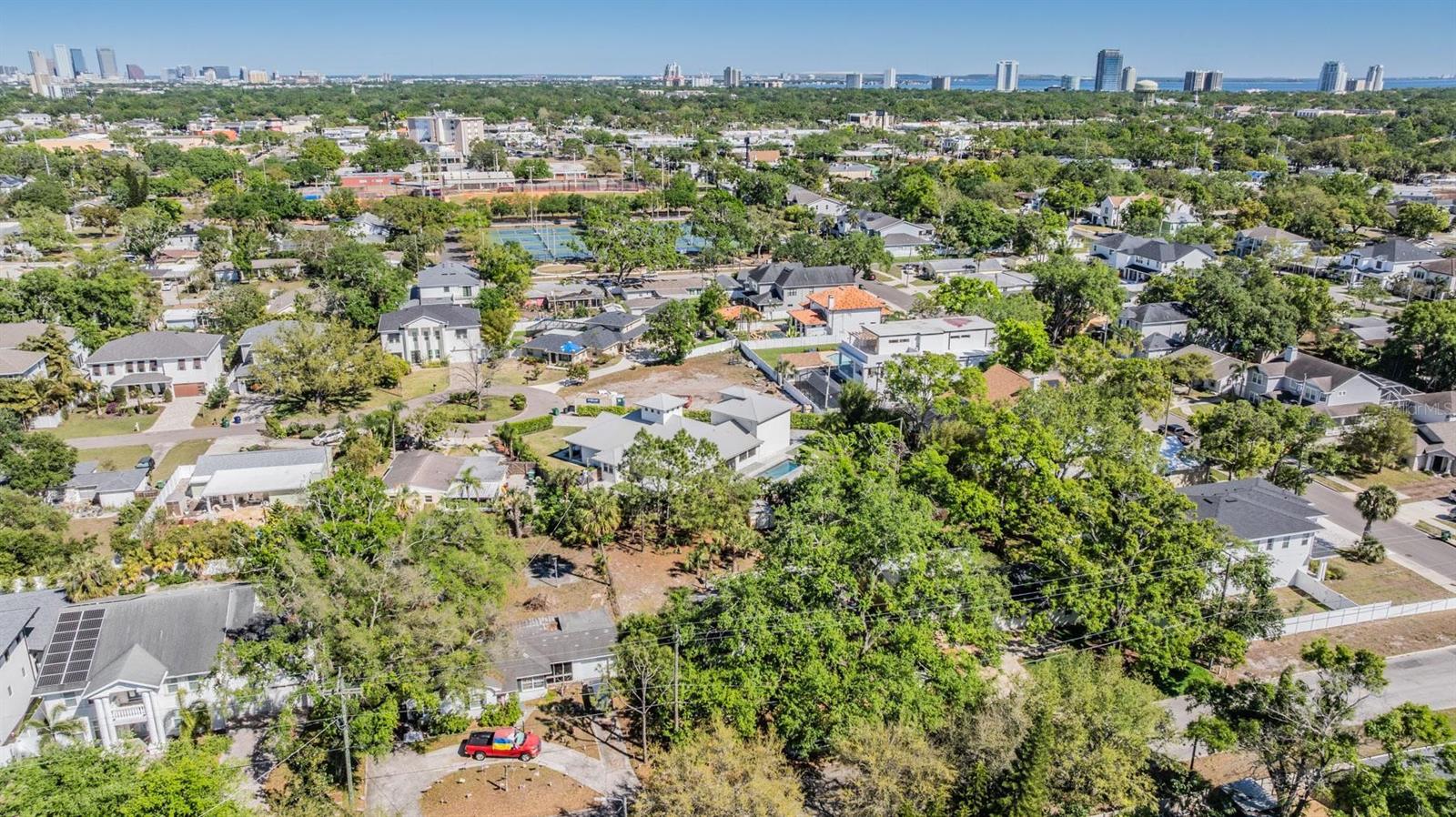 MORRISON COURT - Residential