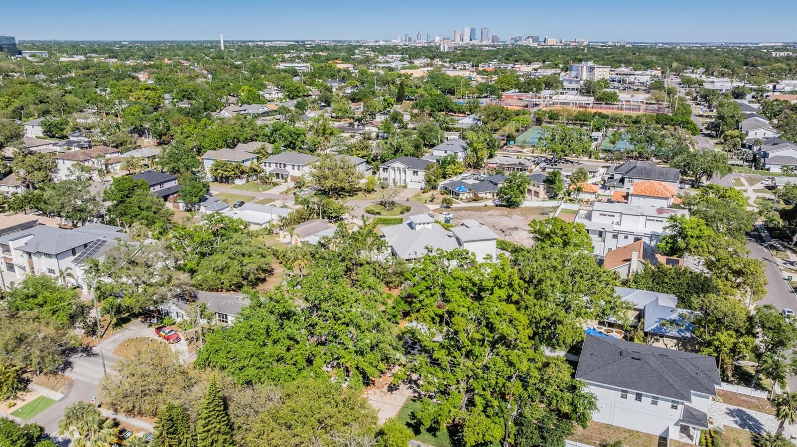 MORRISON COURT - Residential