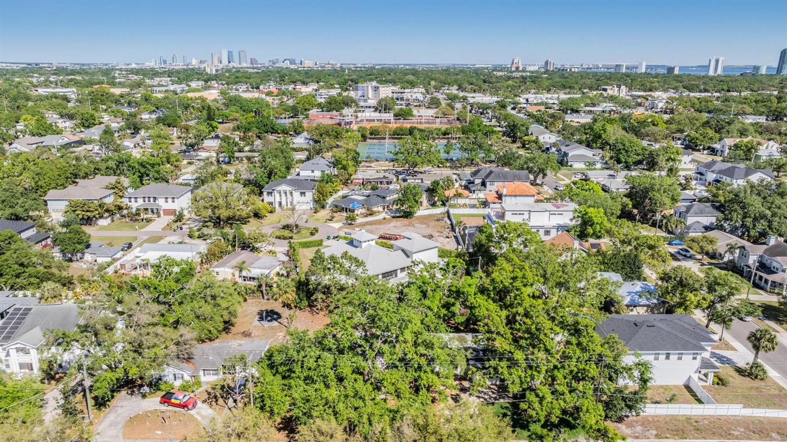 MORRISON COURT - Residential
