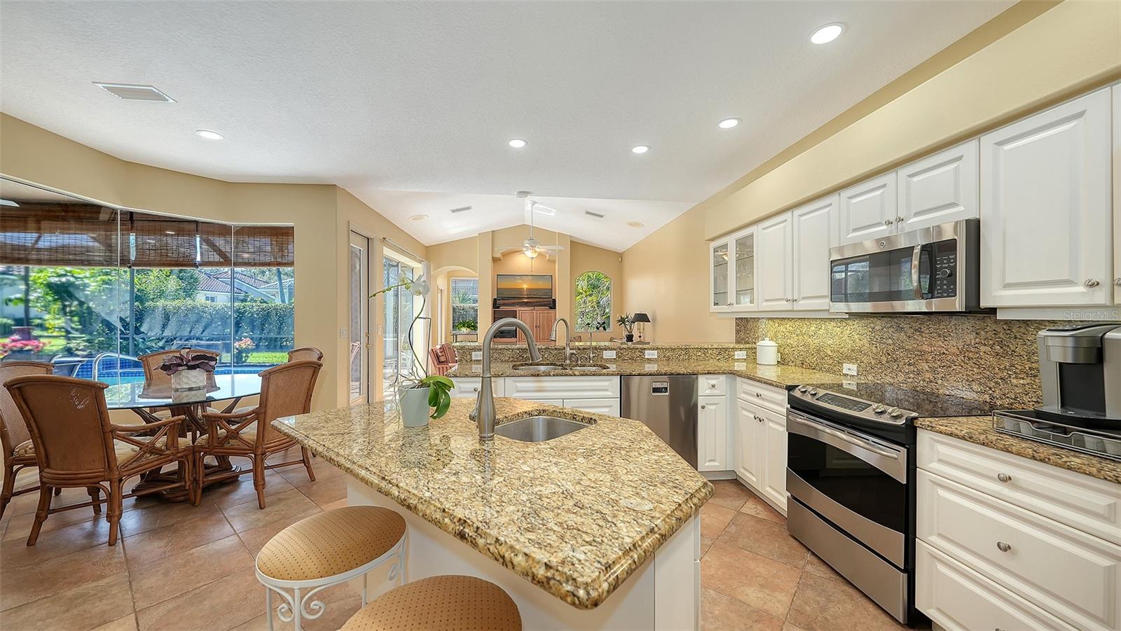 TURTLE ROCK - Residential