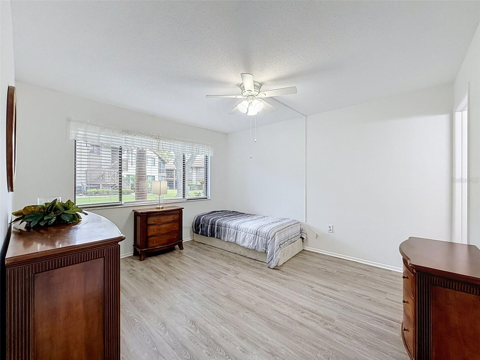 BEACON WOODS VILLAGE - Residential