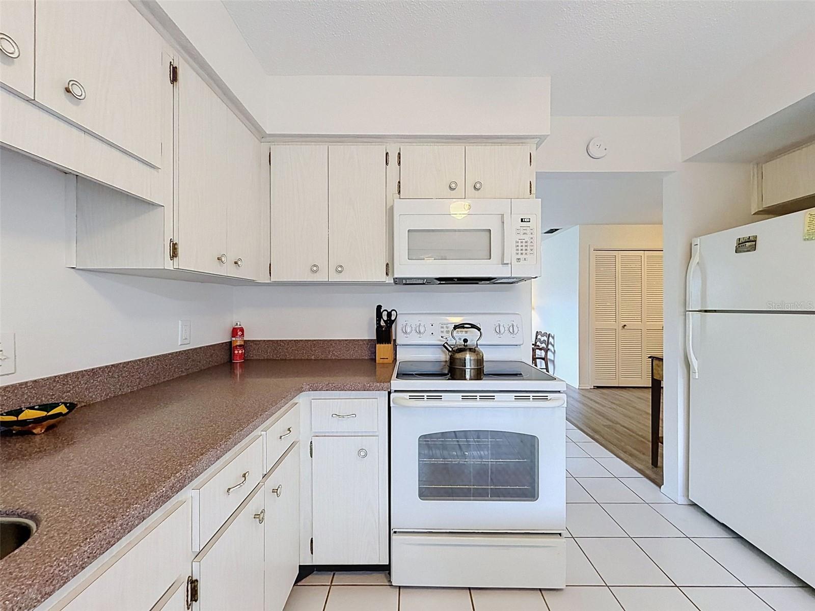 BEACON WOODS VILLAGE - Residential