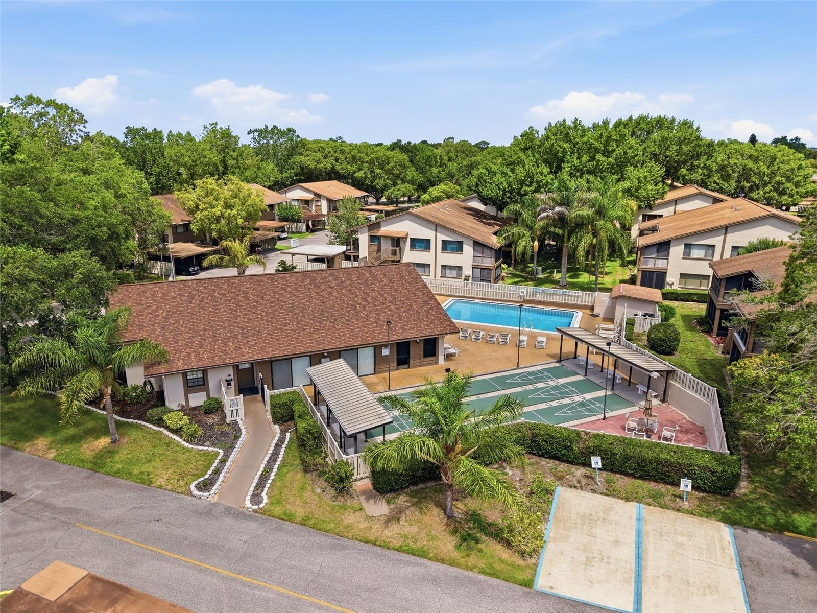 BEACON WOODS VILLAGE - Residential